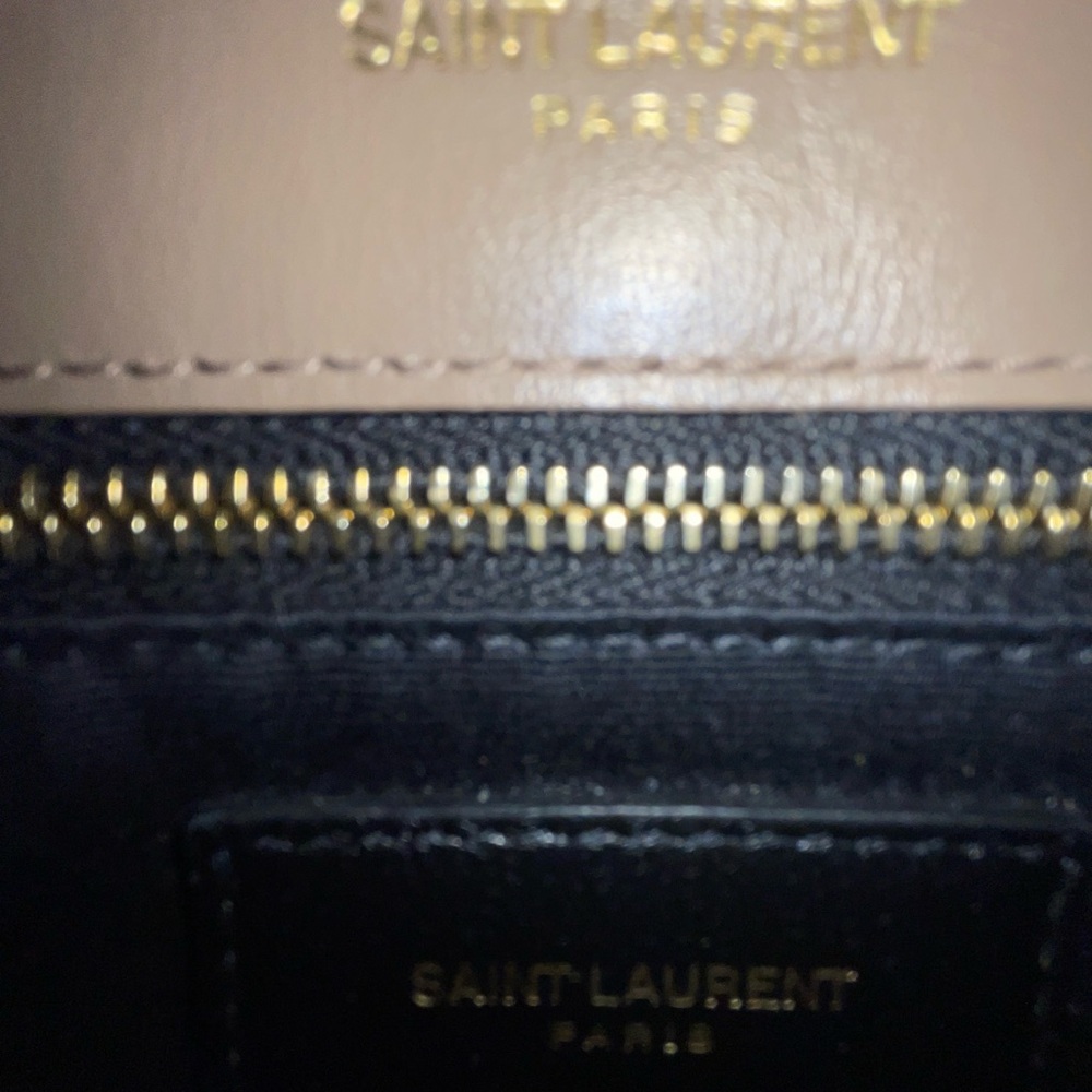 Saint Laurent Toy Loulou Crossbody Bag - Picture 8 of 12